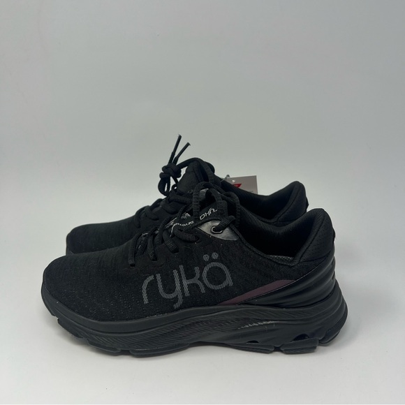 Ryka Devotion X Max Walking Shoes
Size 7 Wide - Picture 3 of 5